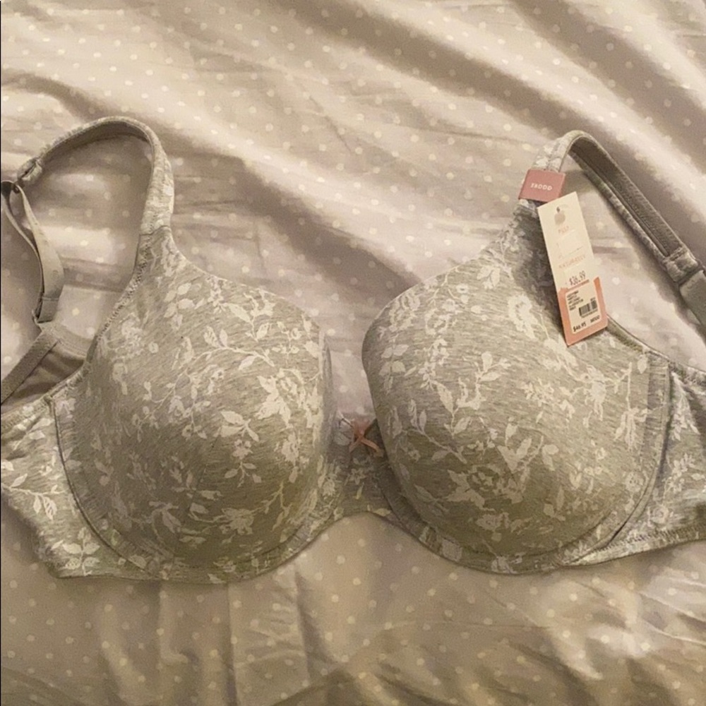 Lightly Lined Cacique Bra 38DDD